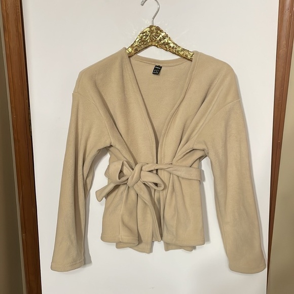 Beige Medium Fleece  Wrap Tie Jacket - Picture 4 of 12